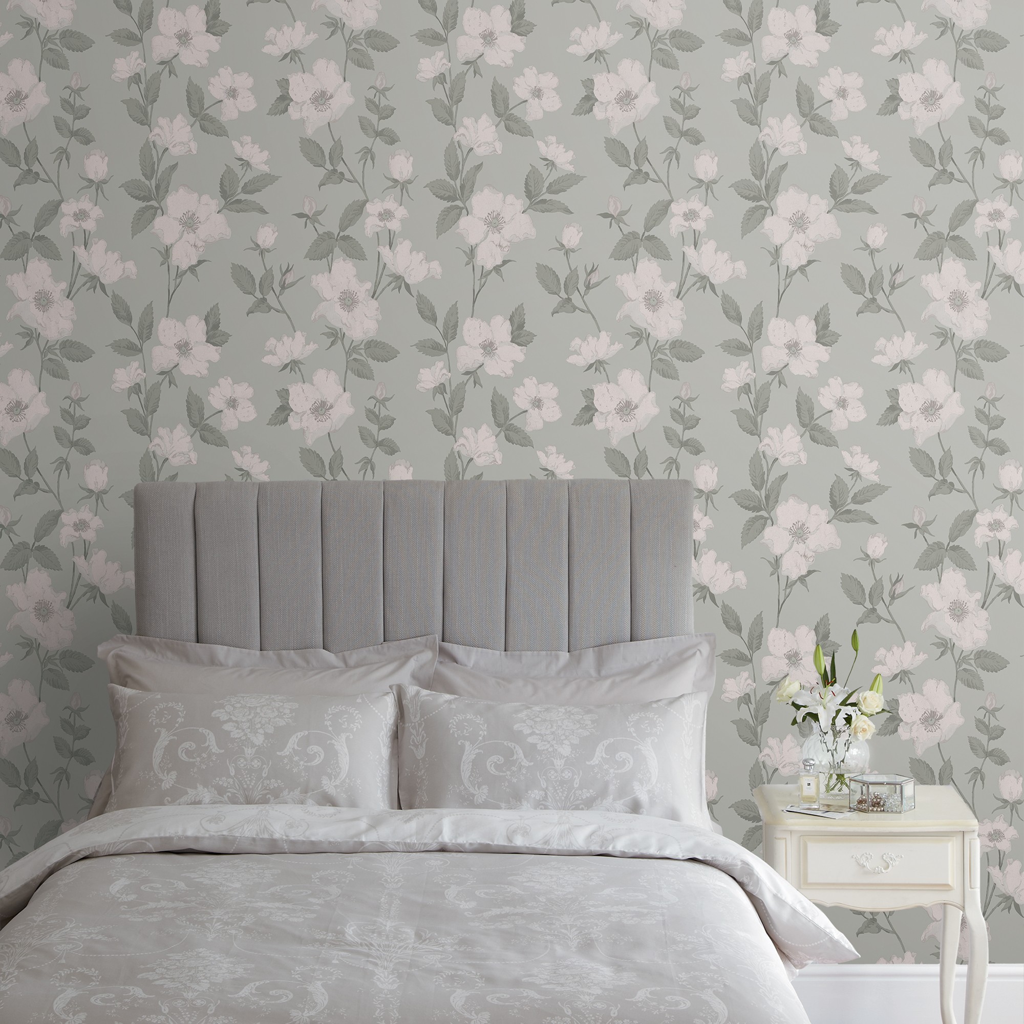 Fleurir Floral Wallpaper 114917 By Laura Ashley In Smoke Green